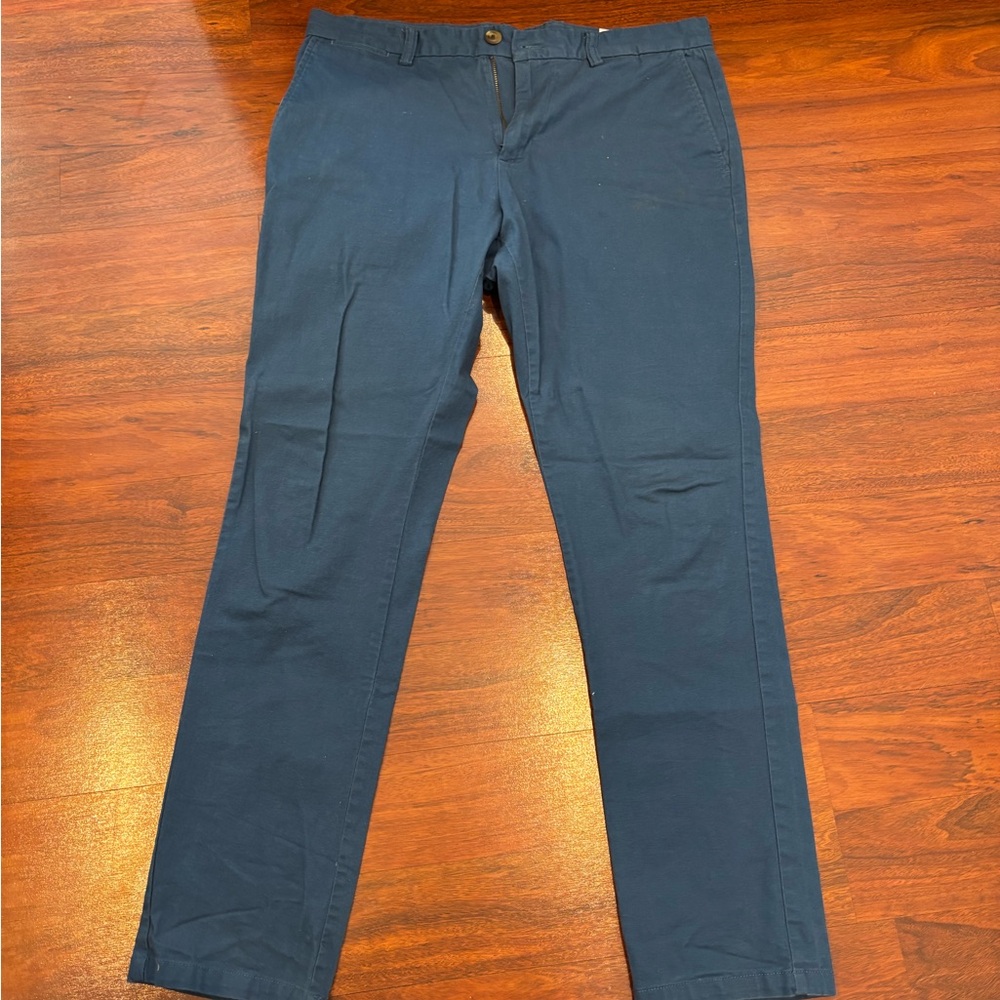 Old Navy Men's Deep Blue Chinos